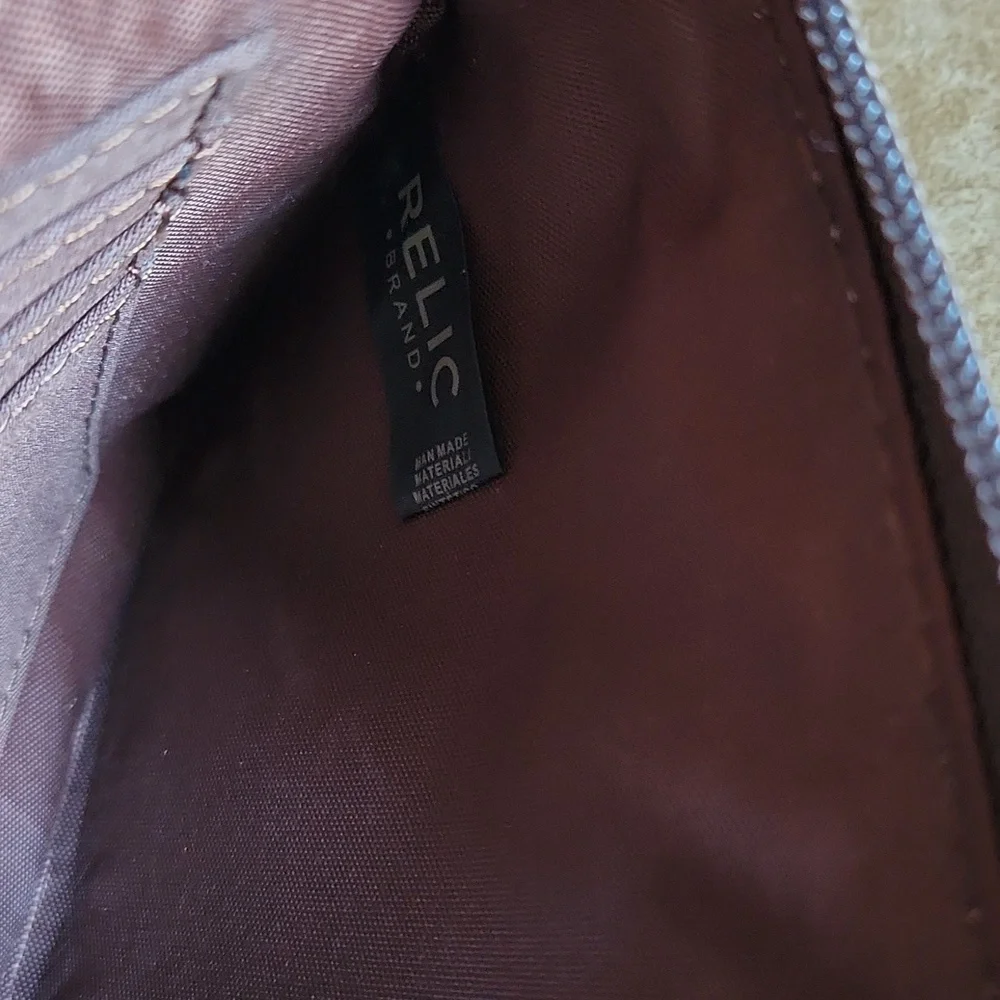 Relic blue and purple butterfly wristlet wallet - Picture 9 of 13